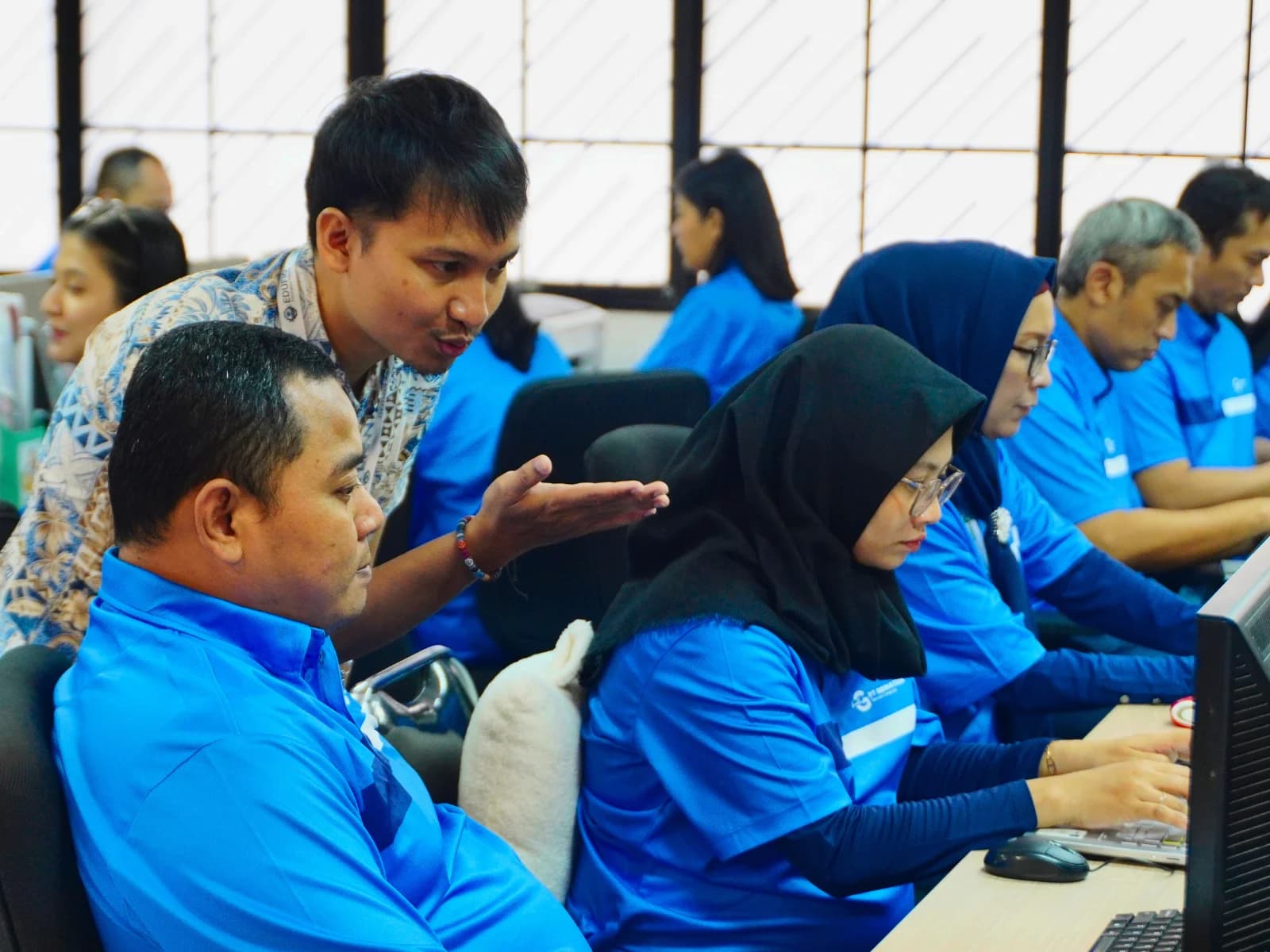 Dokumentasi sesi pelatihan korporat Neksus bersama PT Grinatha Semarang